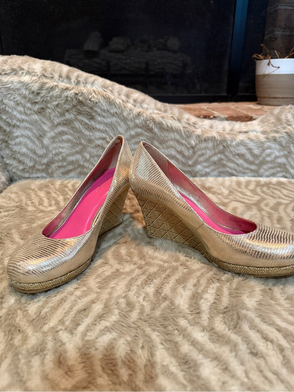Lilly Pulitzer Gold Metallic Wedges with Hot Pink Insole
